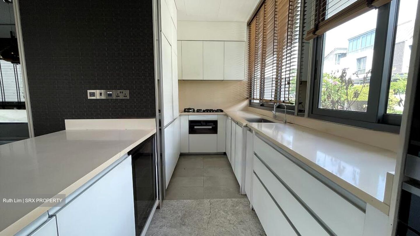 Bukit Timah Road (D10), Semi-Detached #465326831